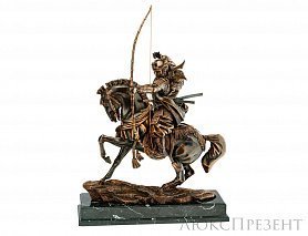 Авторская скульптура из бронзы Самурай на коне