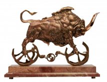 Авторская скульптура из бронзы "Золотой телец"