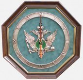 Настенные часы 'Эмблема Министерства Юстиции РФ' (Минюст России)