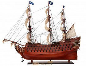 Модель парусного корабля Royal Louis из красного дерева