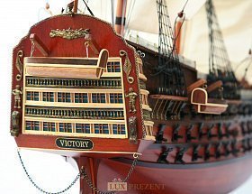 Модель корабля Victory из красного дерева 1765 г.